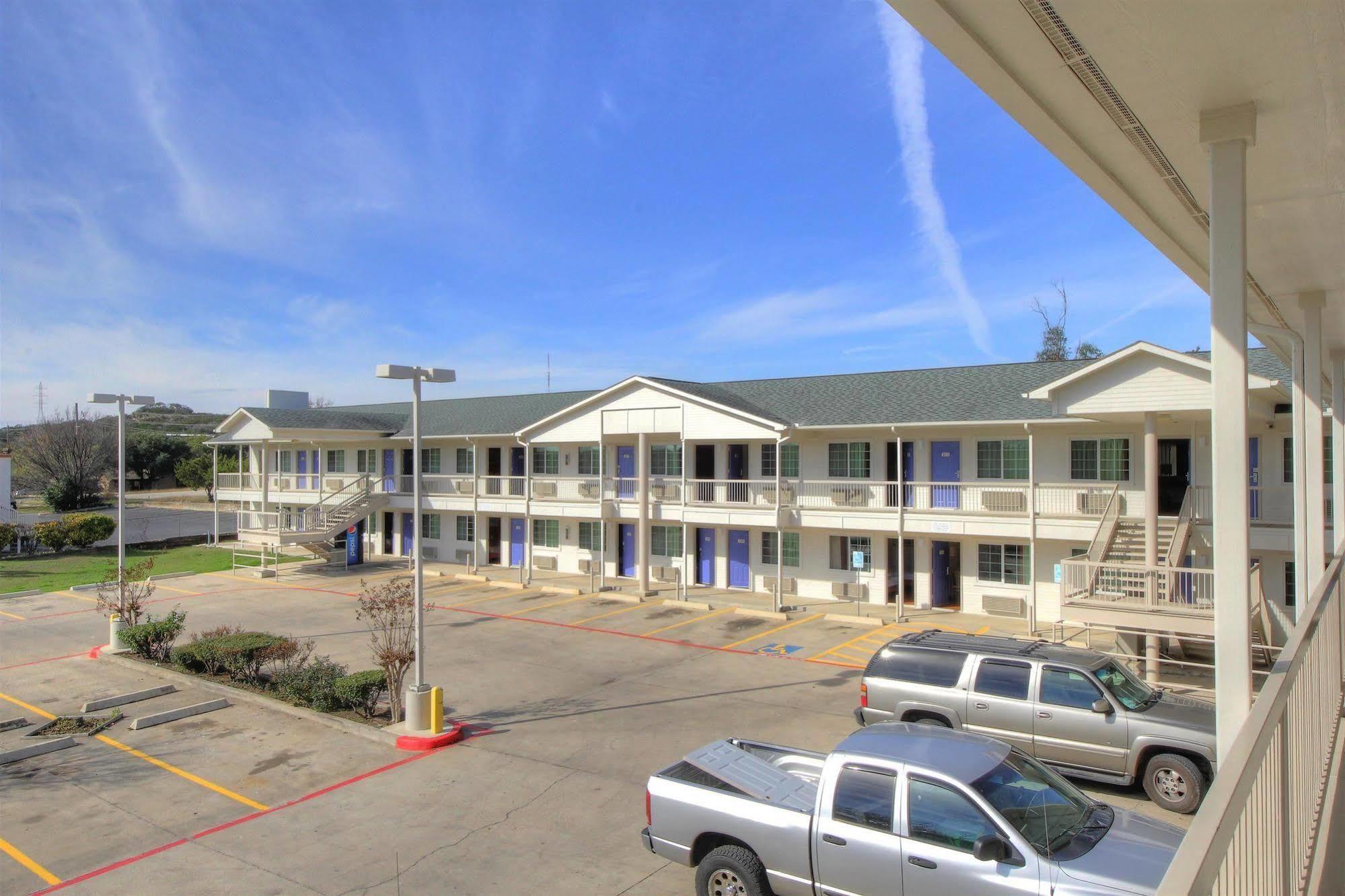 Motel 6-Kerrville, Tx מראה חיצוני תמונה