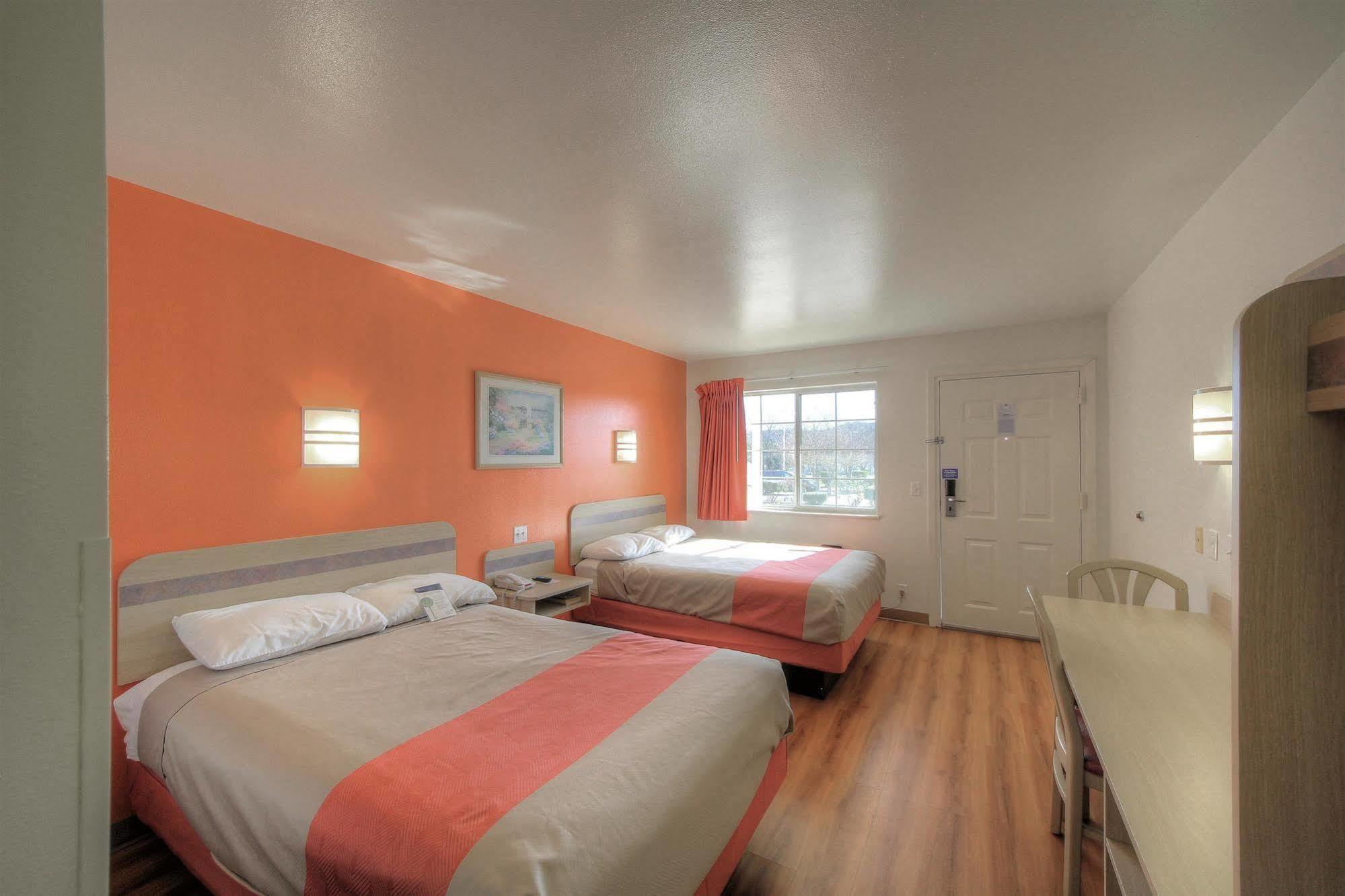 Motel 6-Kerrville, Tx מראה חיצוני תמונה