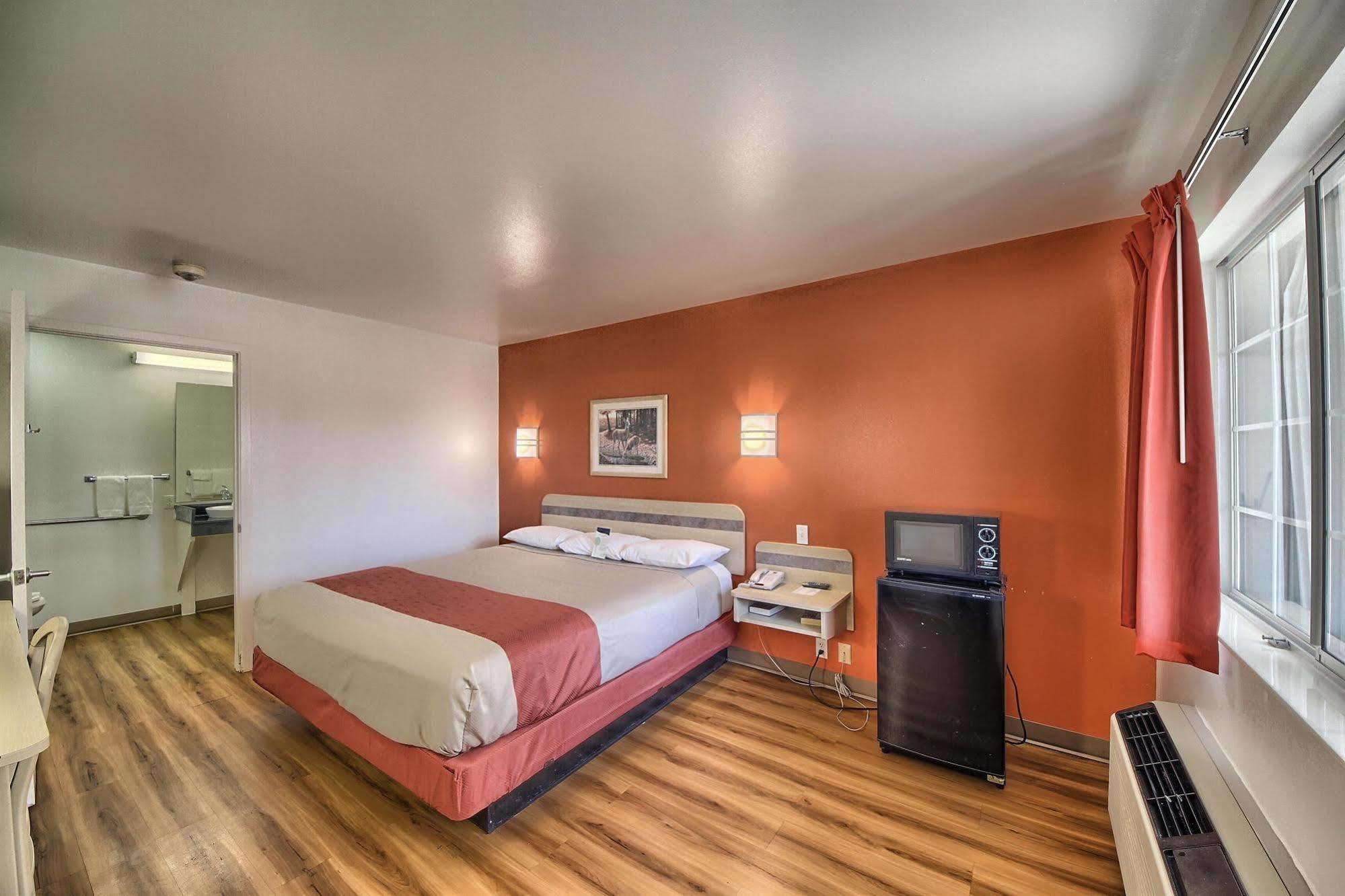 Motel 6-Kerrville, Tx מראה חיצוני תמונה