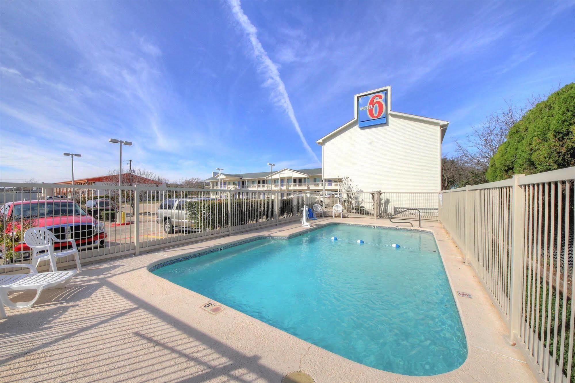 Motel 6-Kerrville, Tx מראה חיצוני תמונה